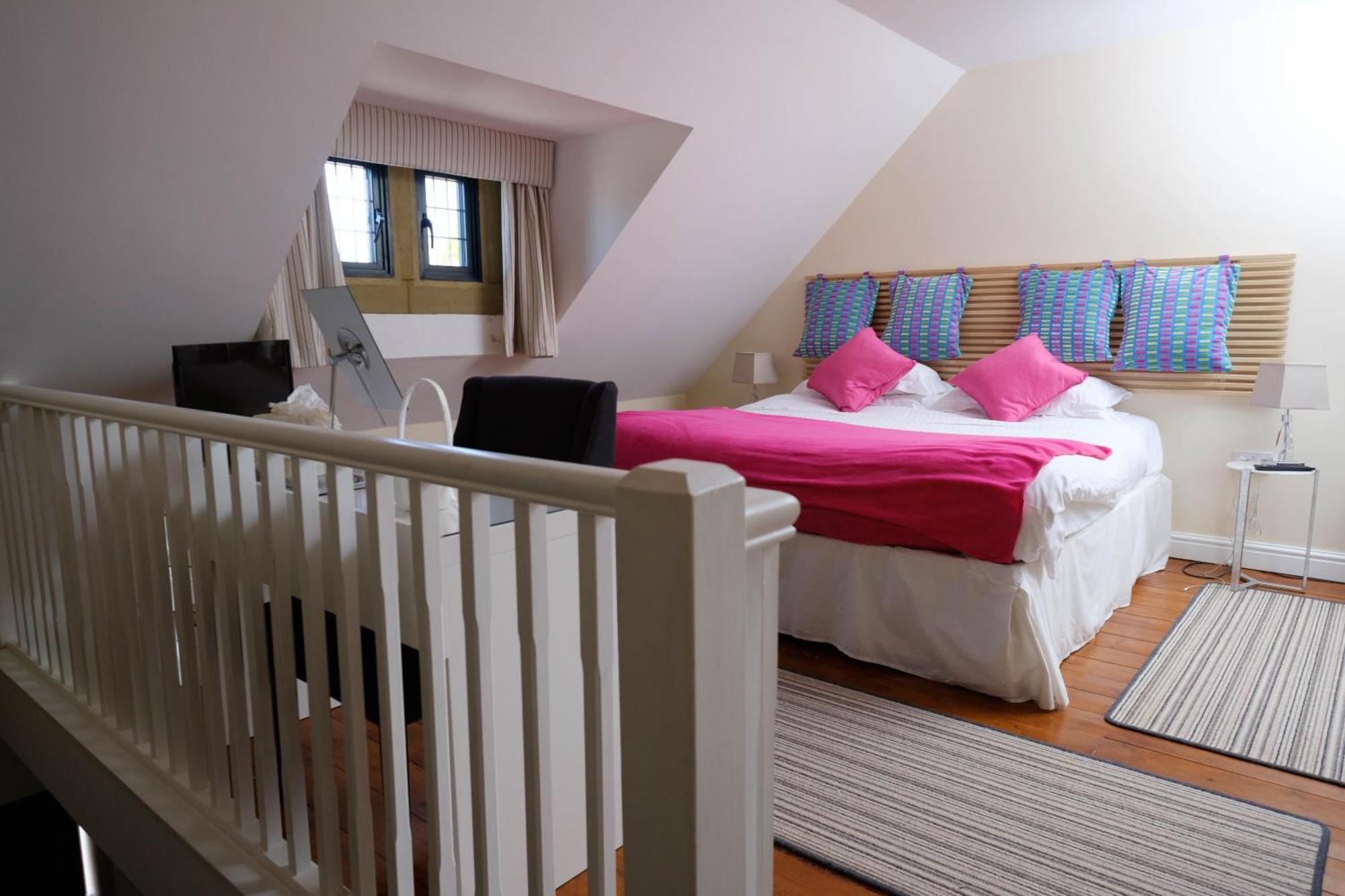 The Great House Hotel Bridgend  Bagian luar foto