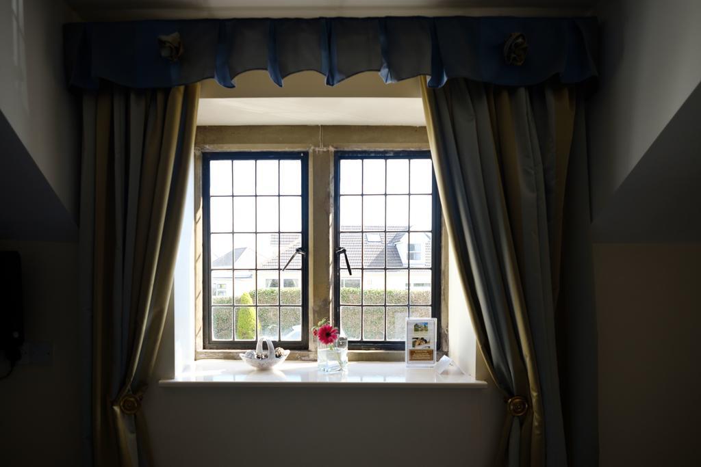 The Great House Hotel Bridgend  Bagian luar foto